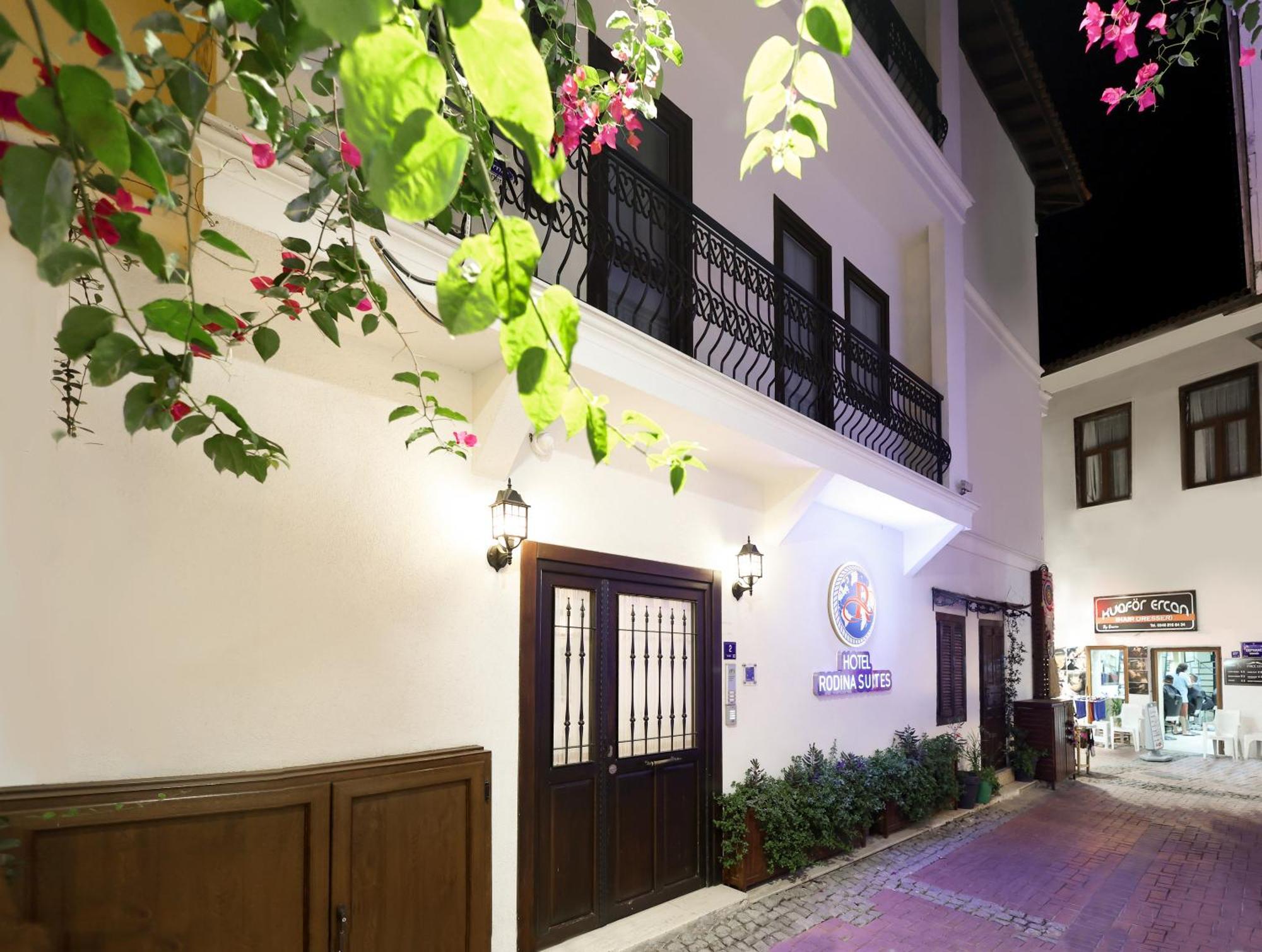 Rodina Suites Hotel Kusadası Exterior foto